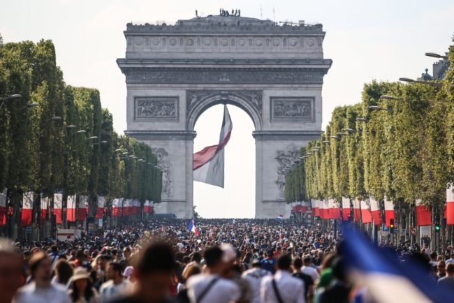 heure défilé equipe de france champs elysees paris